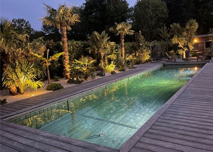 Image piscine AMBRE et PISCINES & JARDINS, filiales métiers de STROLL